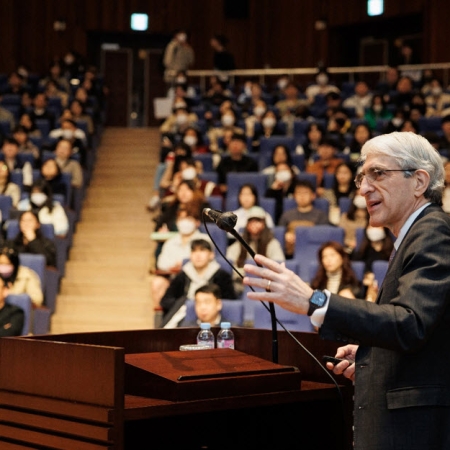Emotional Intelligence in the Lab, Workplace, and Classroom